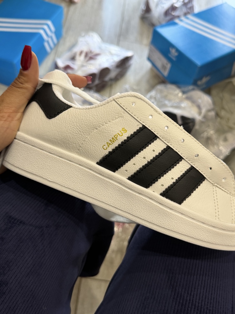Adidas campus