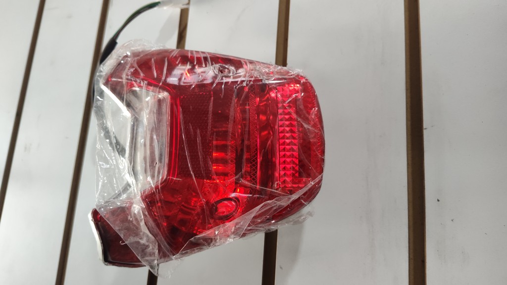 Faro led TRASERO XR BROSS 150