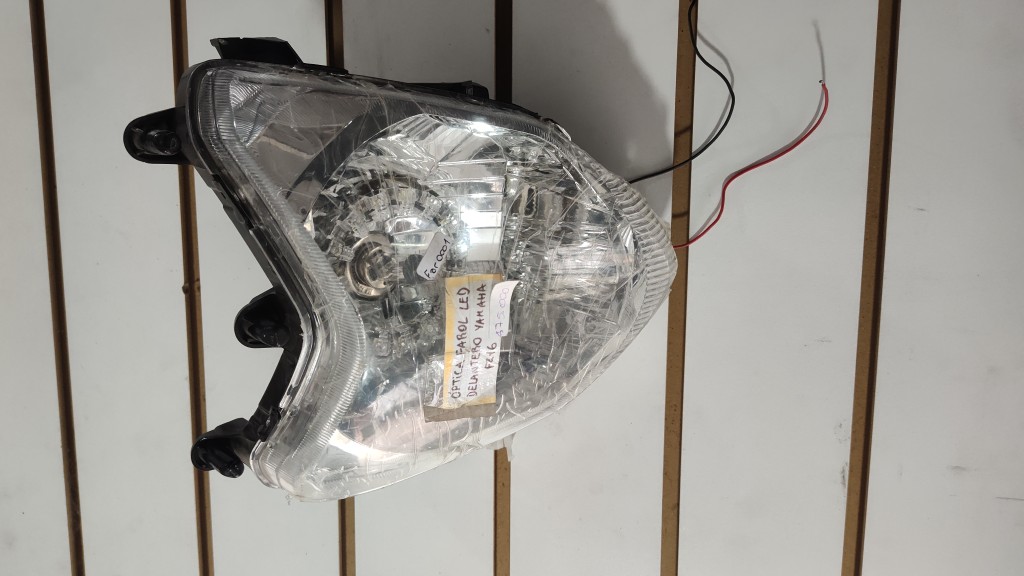 Faro led delantero FZ 16