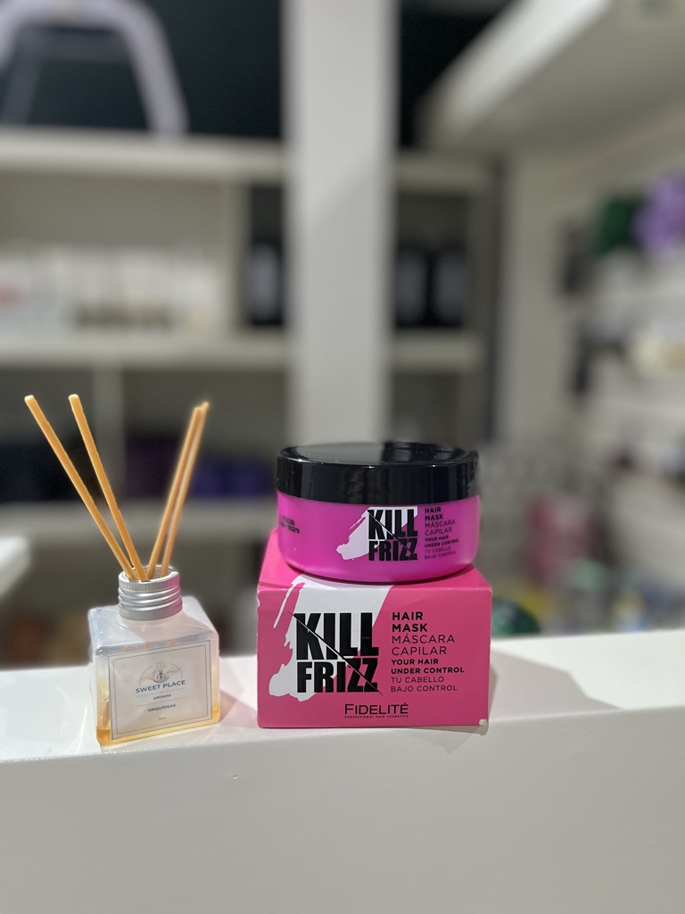 Fidelite Kill Frizz mascarilla capilar rosa