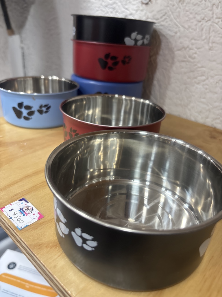 Bowl negro mascotas metálico 12 cm