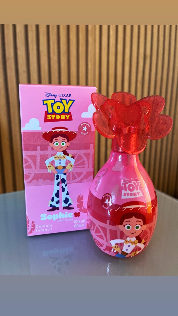 Colônia infantil toy story