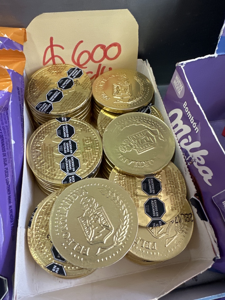 monedita bombon oro