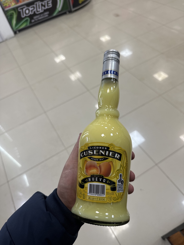 Cusenier Huevo