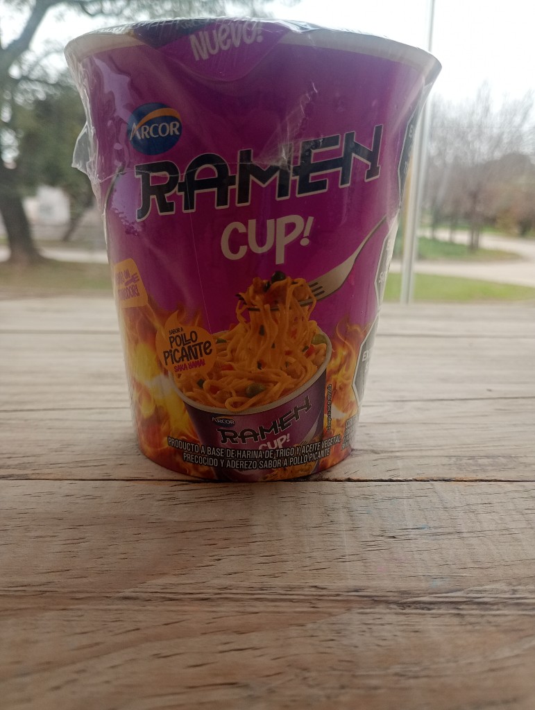 Arcor Ramen Cup pollo picante 65g