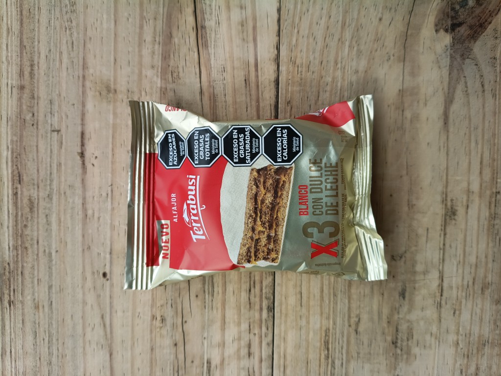 Alfajor Terrabusi blanco