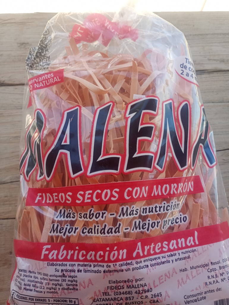 Malena fideos secos con morrón