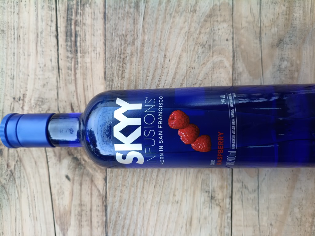 SKYY Infusions Raspberry 700ml