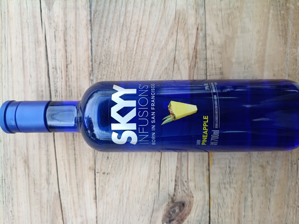SKYY Infusions Pineapple 700ml