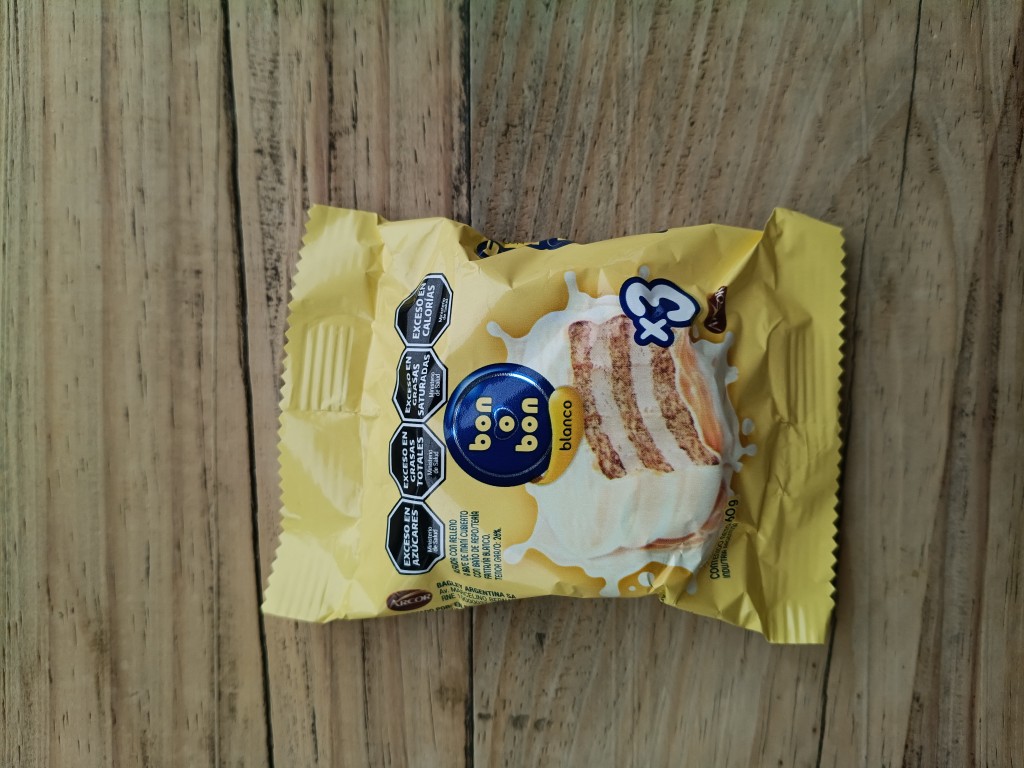 Alfajor Bon o Bon blanco
