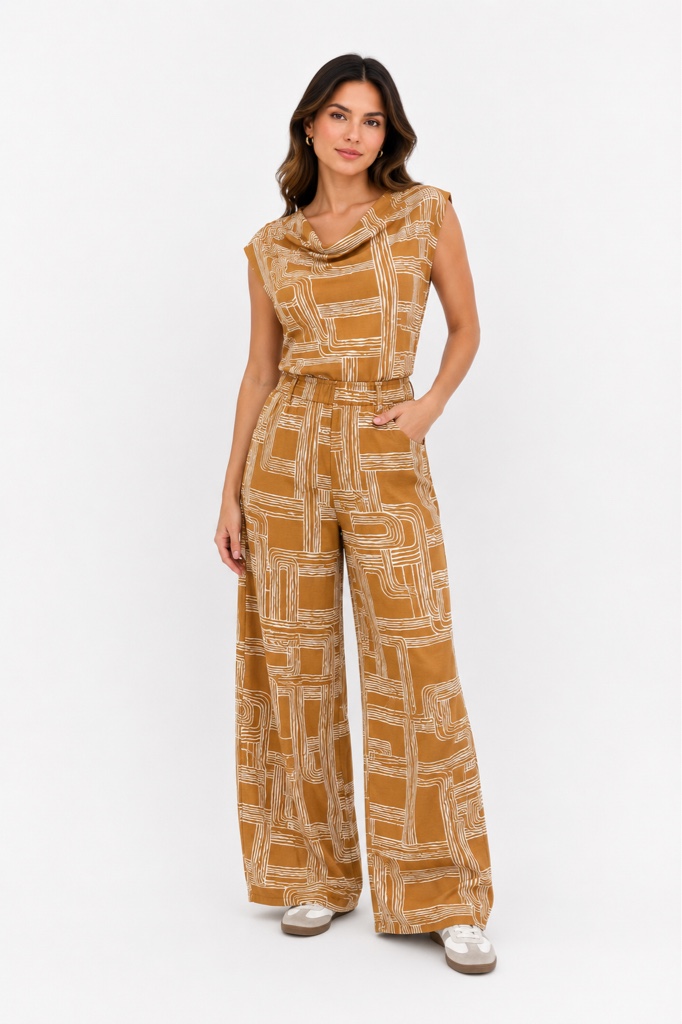 SET ABSTRACTO MOSTAZA CON PANTALON TALLA L