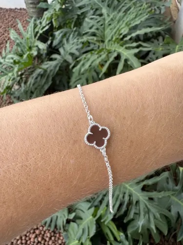 Pulseira trevo marrom Semijoia