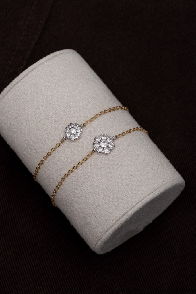 Pulseira florzinha Semijoia