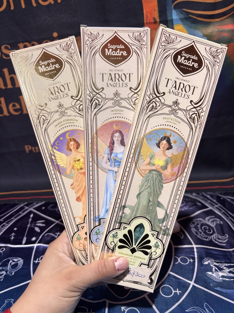 Sagrada Madre Tarot Ángeles incienso