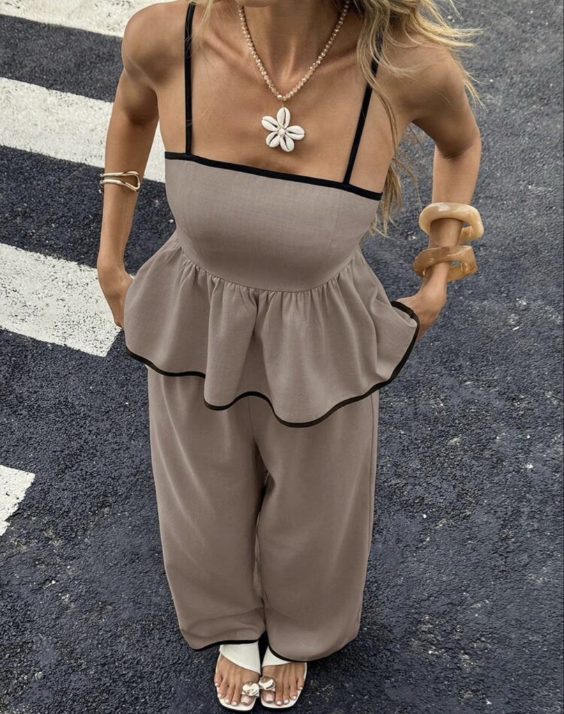 Set beige pantalon y top SH