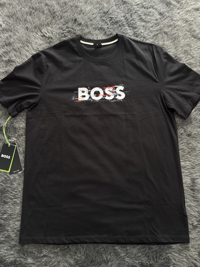 BOSS camiseta negra