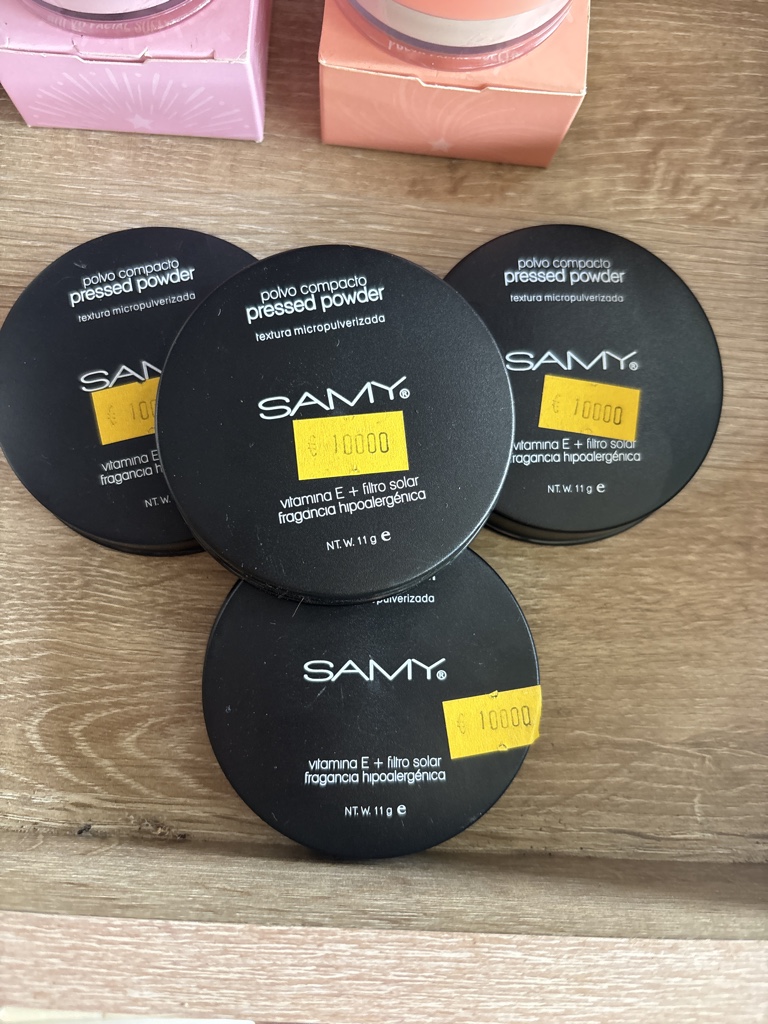 Polvo Compacto Samy - 04 Almendra