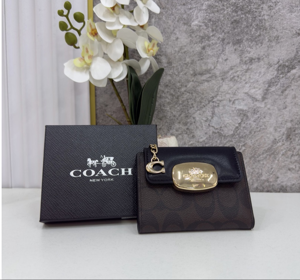 Coach cartera pequeña negra