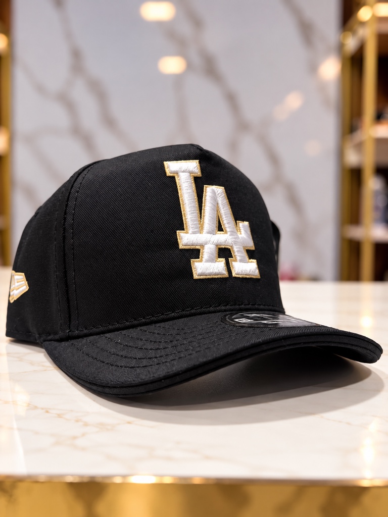 LA gorra negra