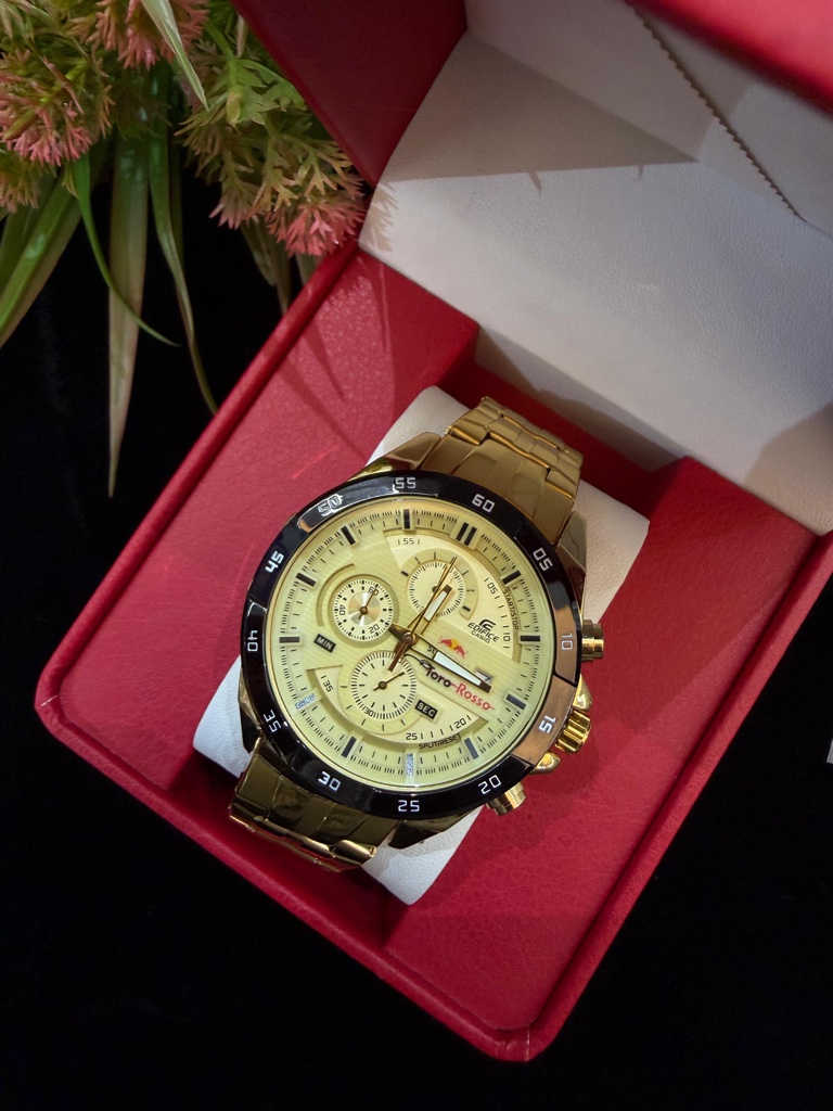 Reloj dorado Hombre