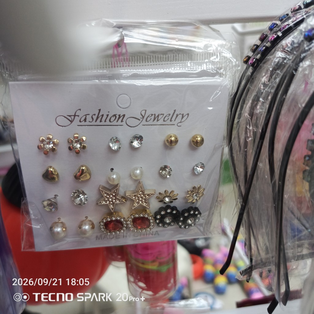 Aretes