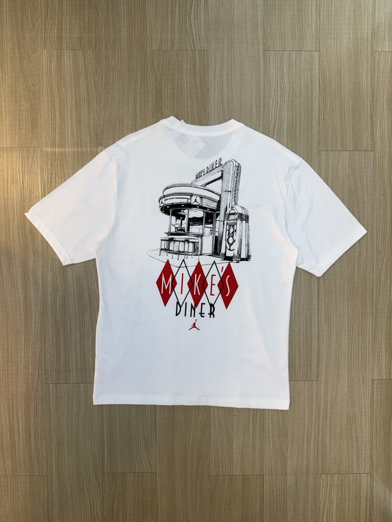 CAMISETA BLANCA JORDAN MIKES DINERS