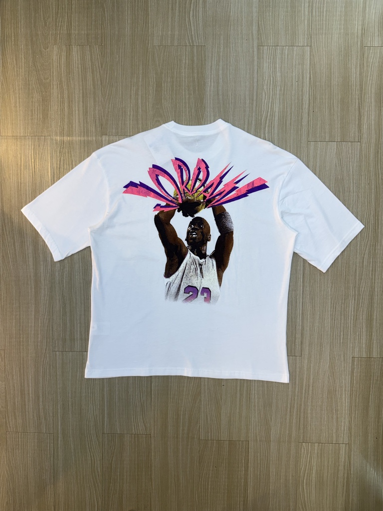 CAMISETA BLANCA JORDAN ROSA CAFÉ