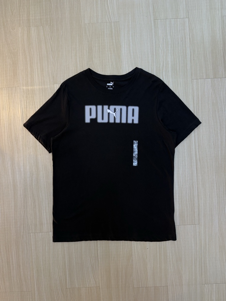 CAMISETA NEGRA PUMA CLÁSICA
