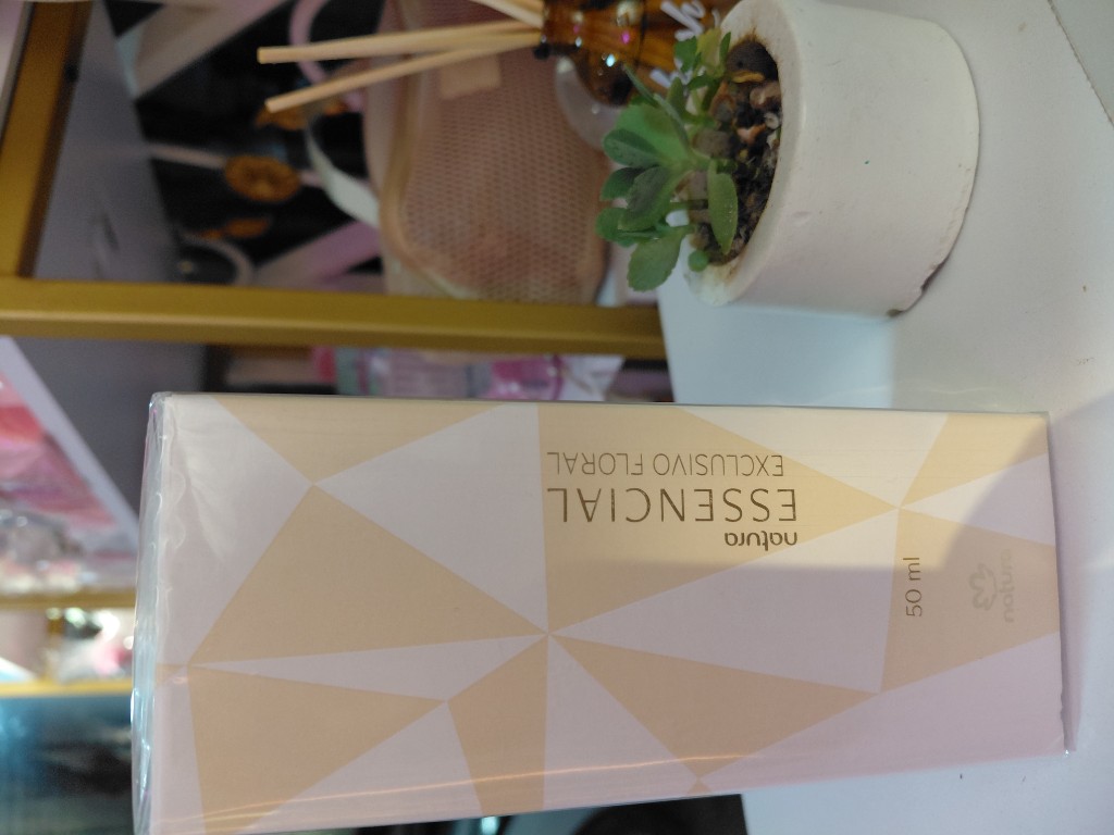 Natura Essencial Exclusivo Floral 50ml