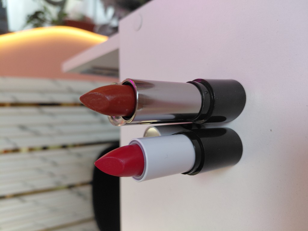 Labial faces  rojo y nude