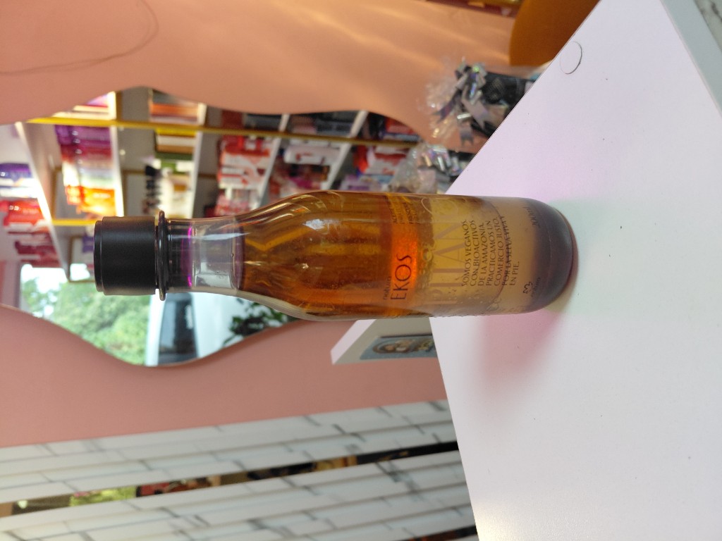 Aceite trifasico de ekos pitanga