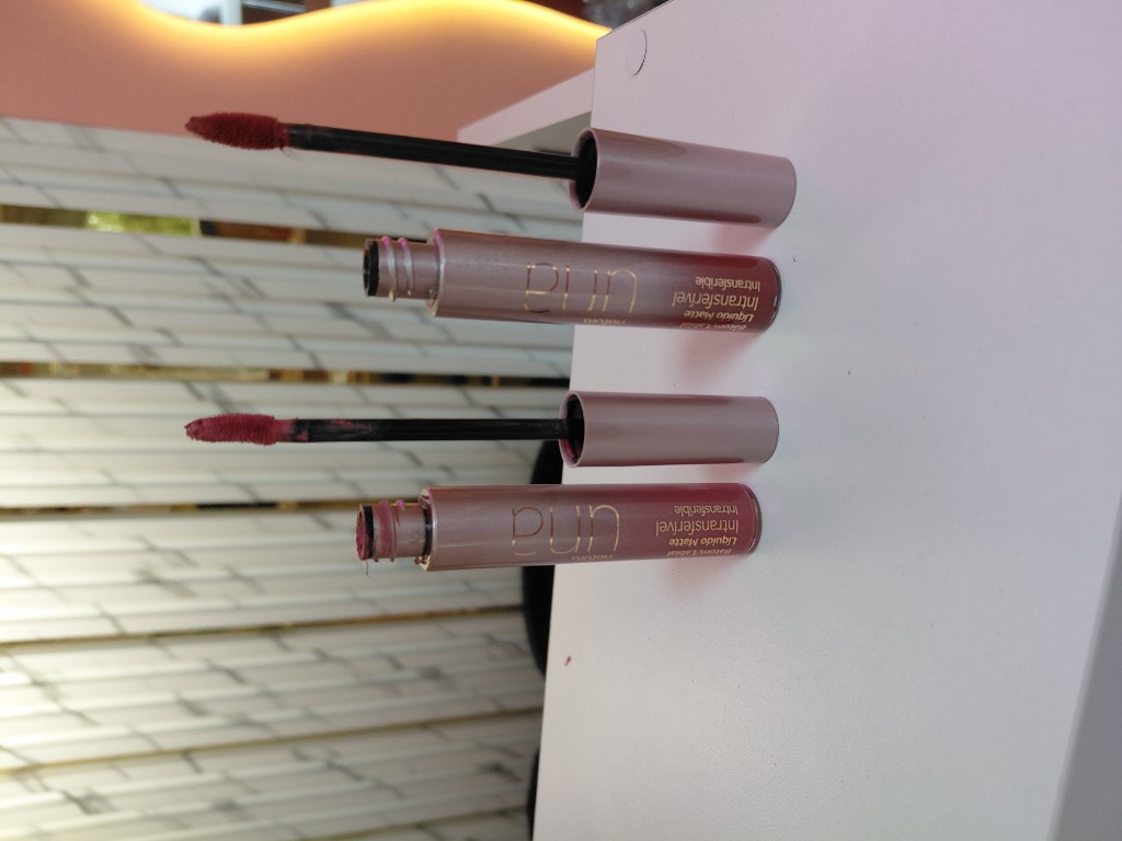 labial liquido matte una