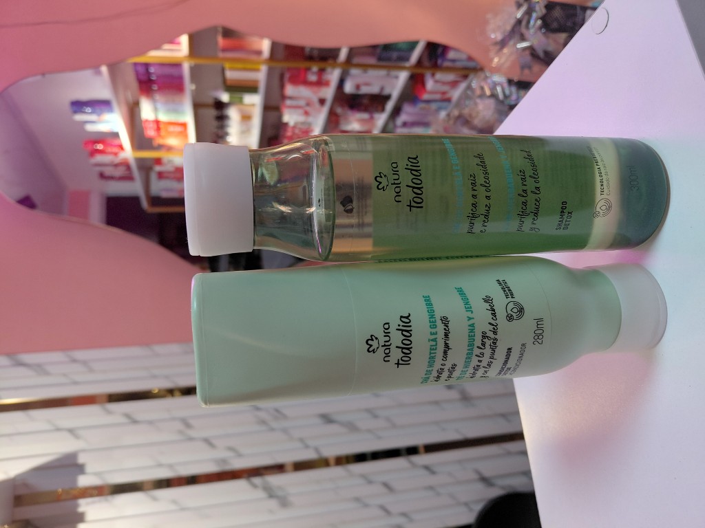 shampoo y acondicionador te de gengibre y hierbabuena