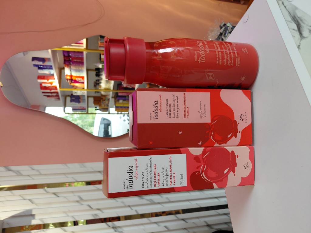 Kit Natura Tododia Body Splash Manzana Caramelizada y Vainilla 200ml