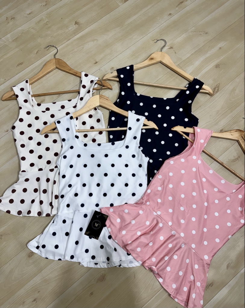 Blusa peplum poá