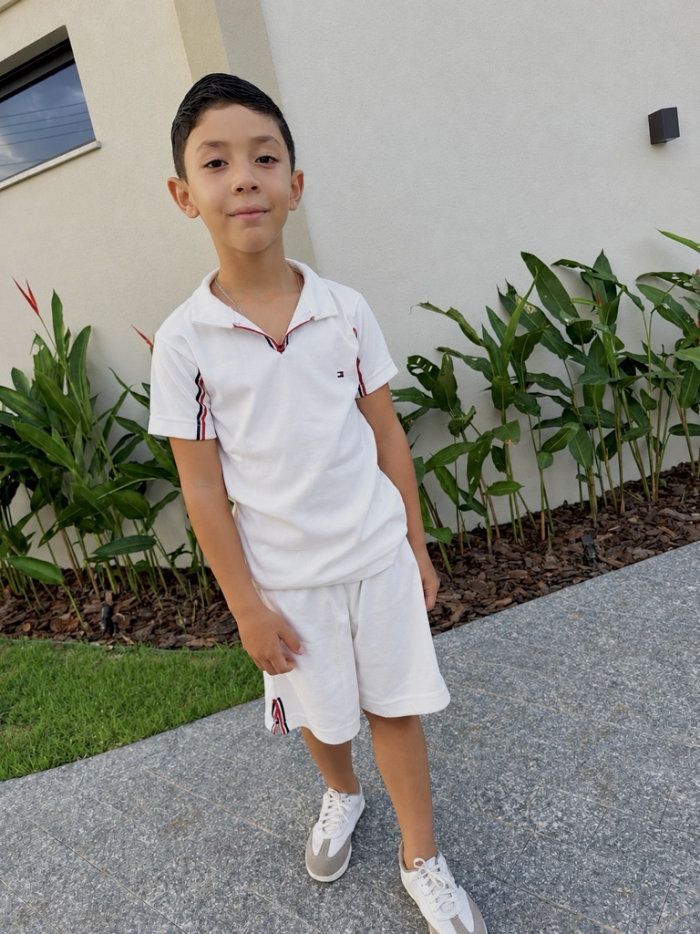 Conjunto infantil Tommy Hilfiger off