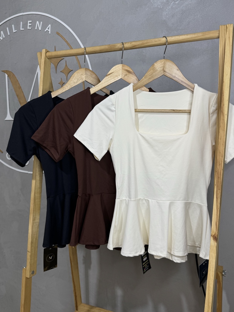 Poliamida peplum com manga