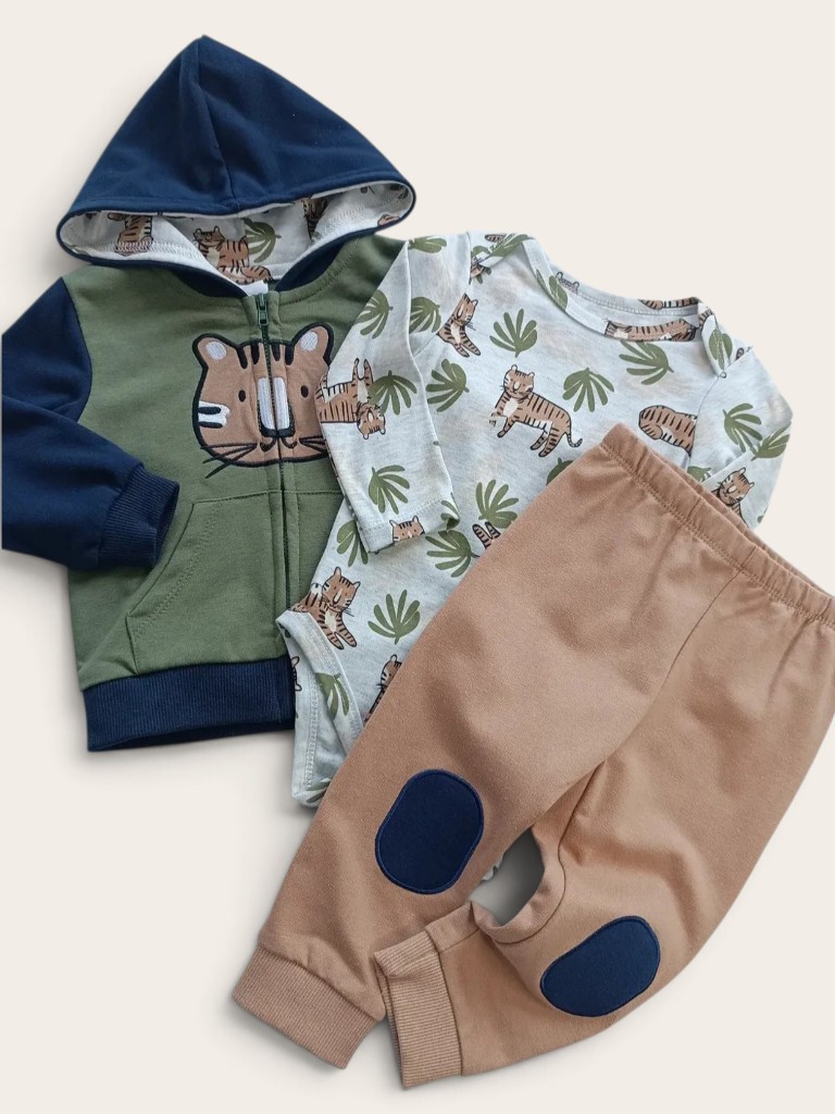 Conjunto verde con azul diseño leon