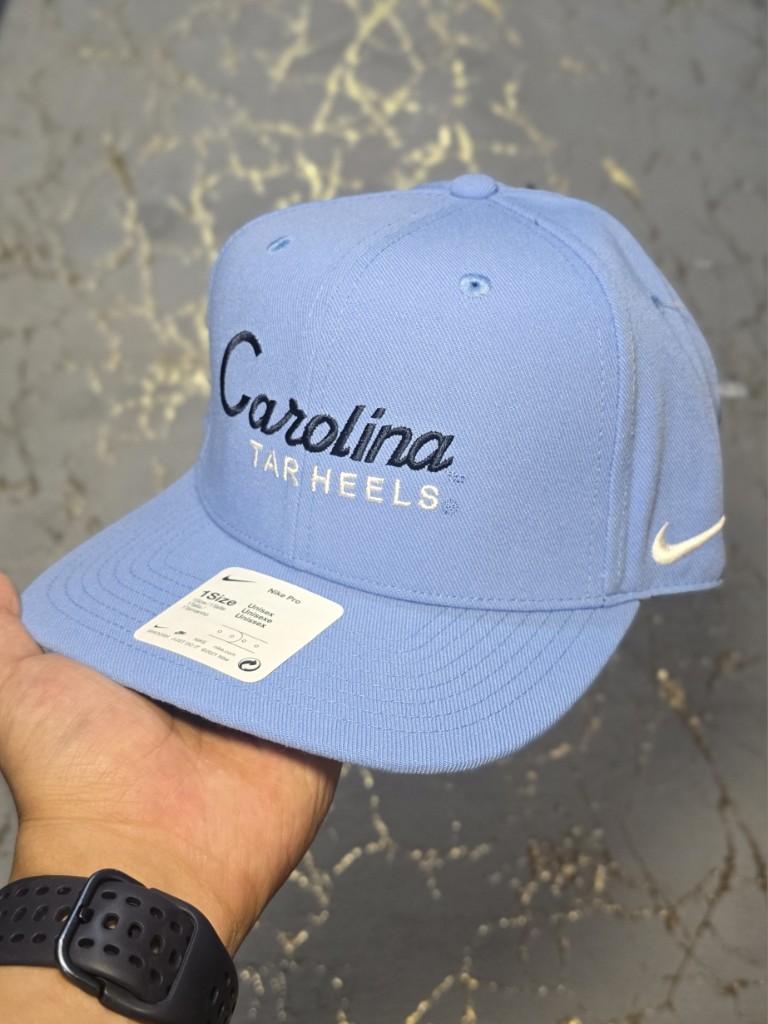 Nike Pro Carolina