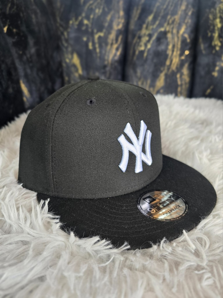 Yankees 950 Logo Blanco