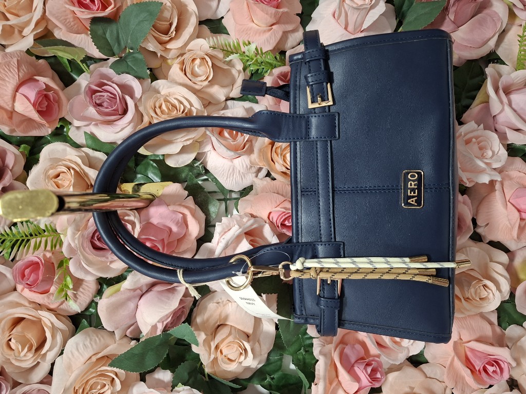 Cartera Aero