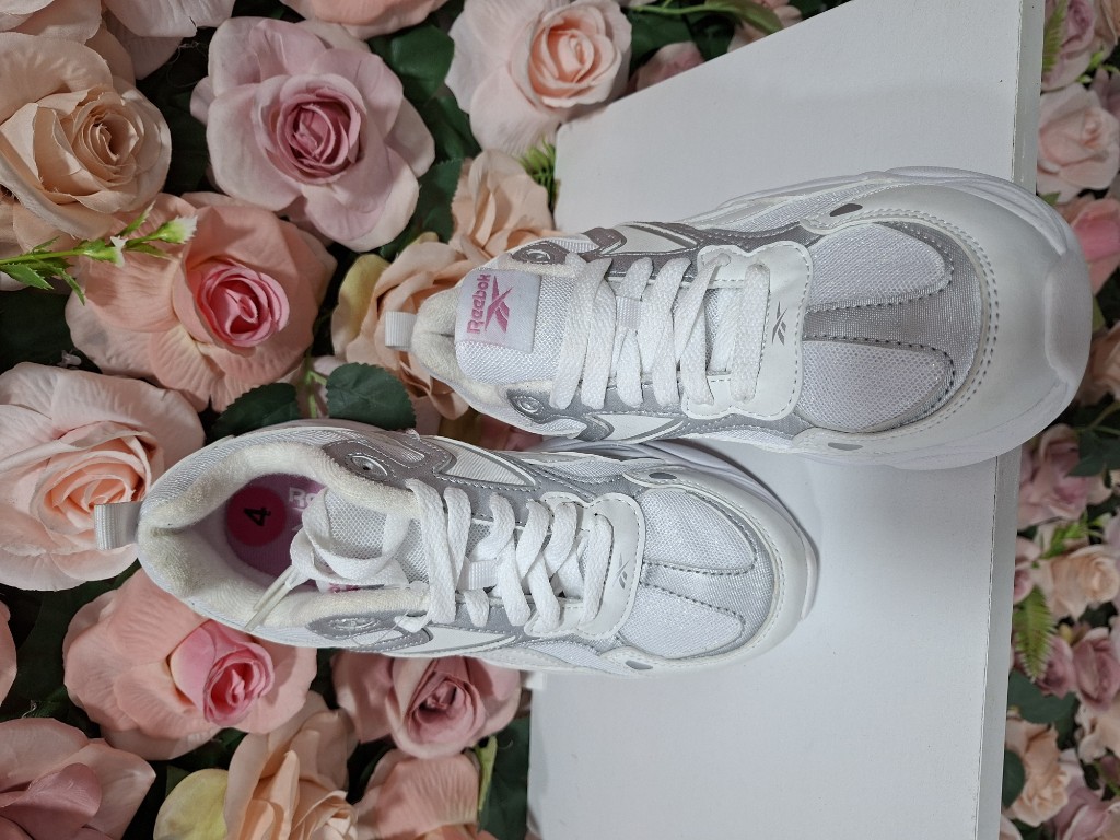 Zapatos Reebok blanco