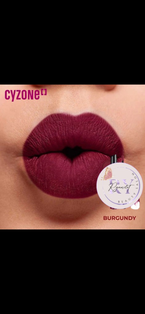 Studio look Burgundy