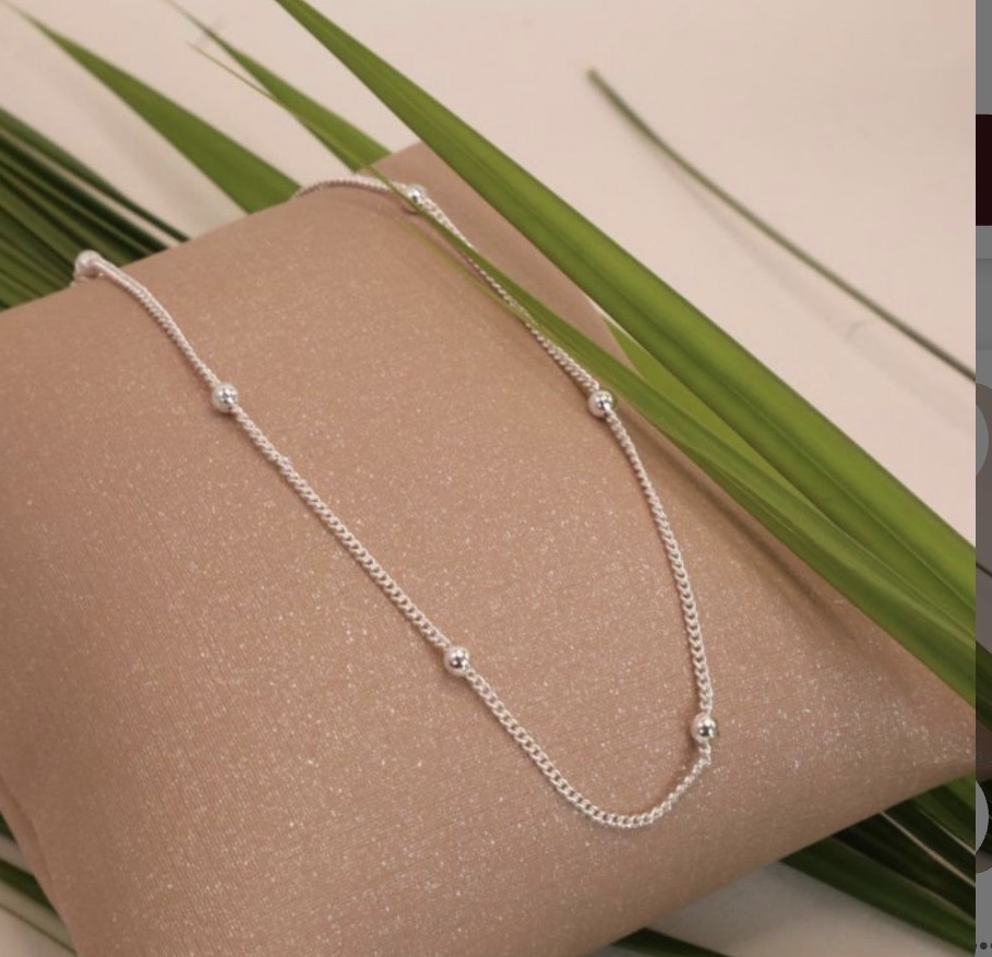 Chocker bolinha prata