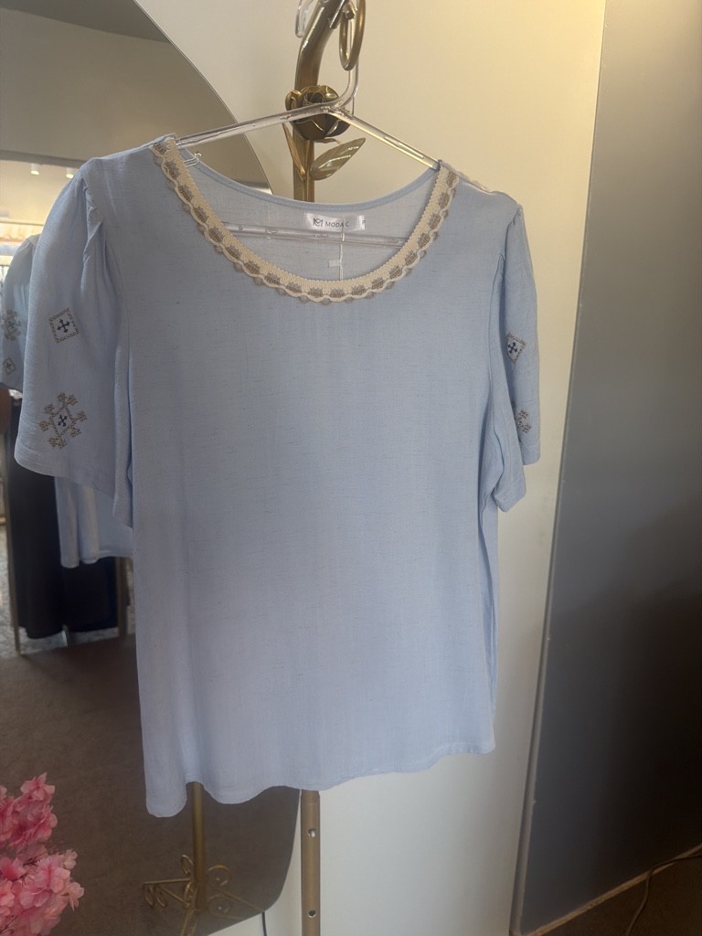 Moda C blusa azul claro