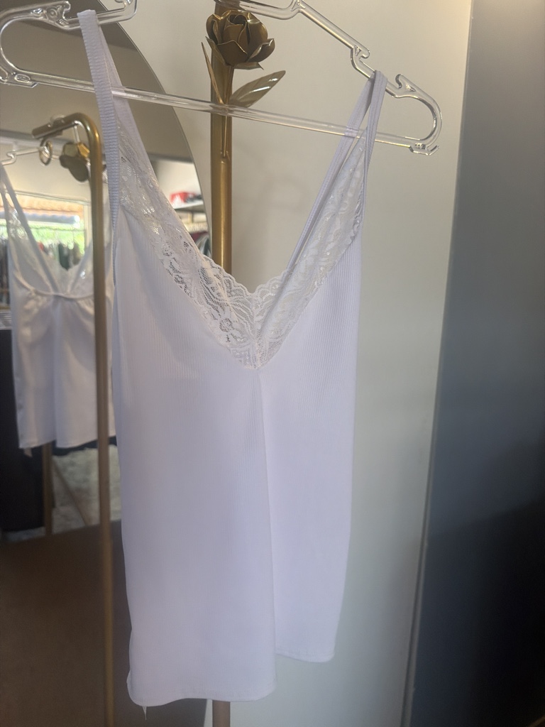 Blusa branca renda