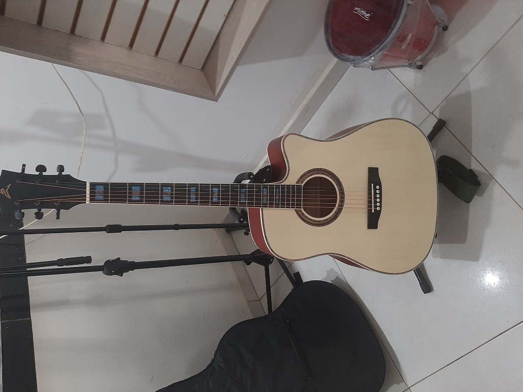 Guitarra electroacústica