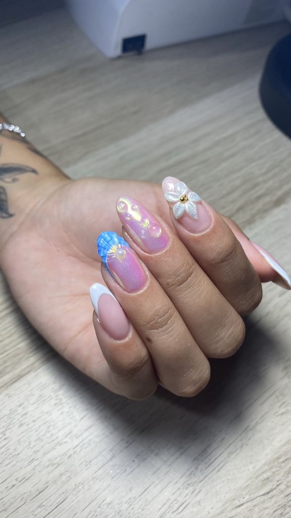 Manicura rusa + recubrimiento en builder gel