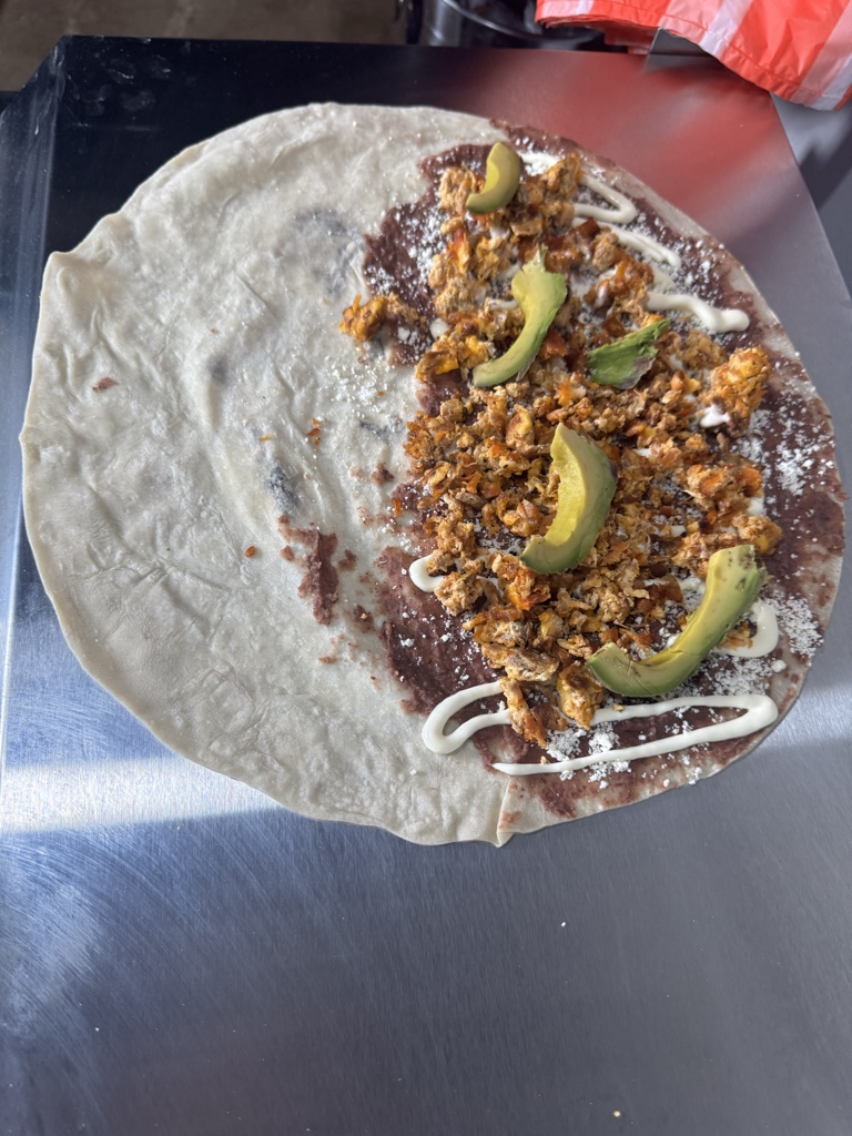 Baleada con todo
