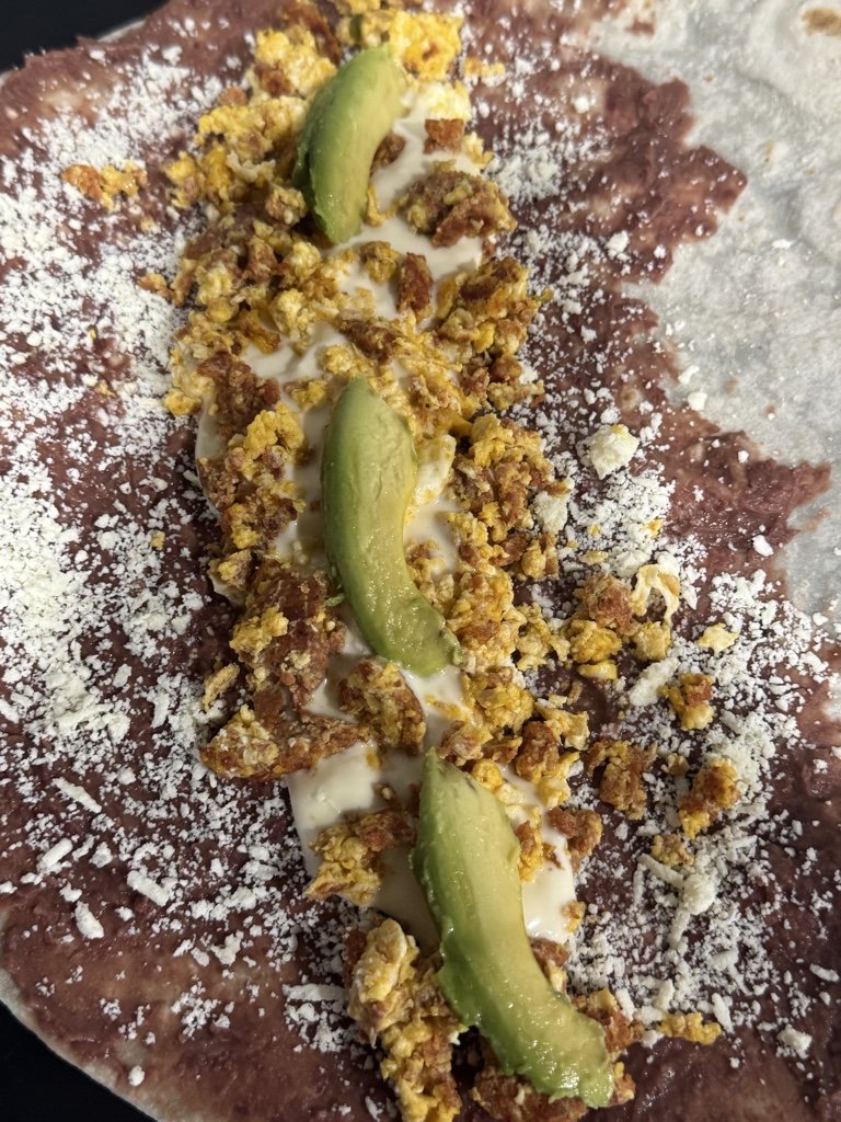 Baleada con huevo y Chorizo